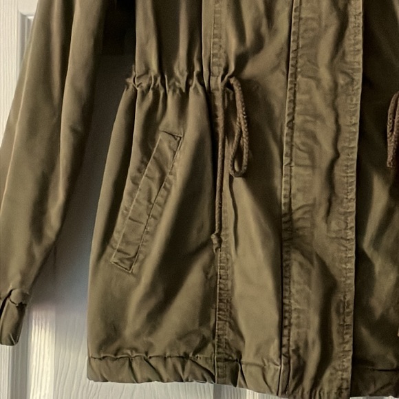 Yori utility jacket - Picture 2 of 10